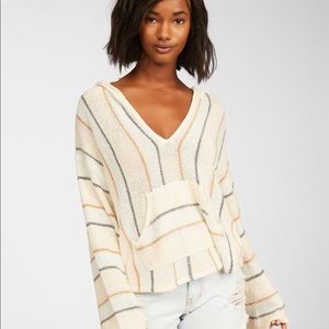 Billabong beach sweater